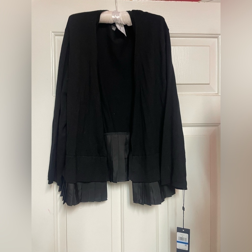 Brand New Tommy Hilfiger black cardigan size woman’s XL